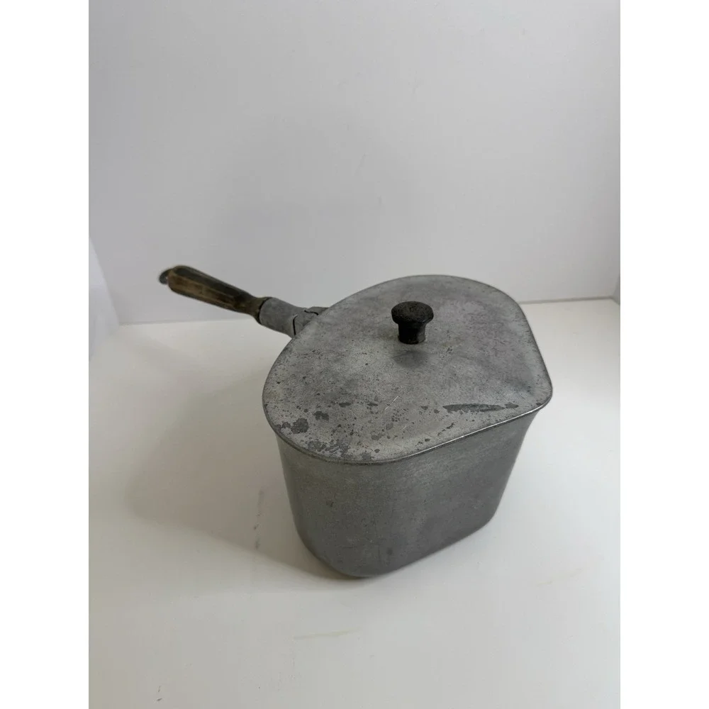 Vintage Super Maid Cookware Triangle Cast Aluminum Pot & Lid Wood Handle Lot